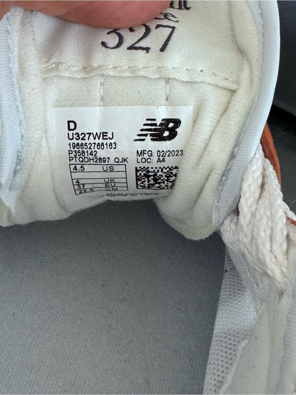 NEW BALANCE 327 - Picture 5 of 6
